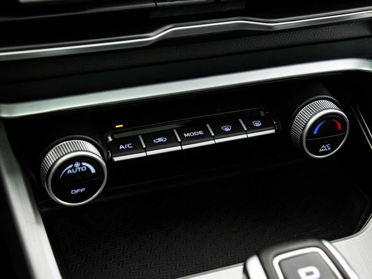 Б/У Джили Кулрэй 2022 года. Фото: #17