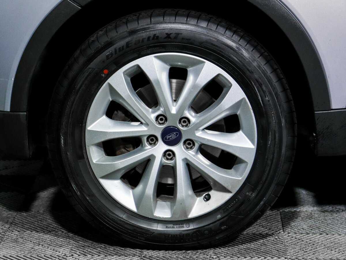 Б/У Форд Куга 2012 года. Фото: #11