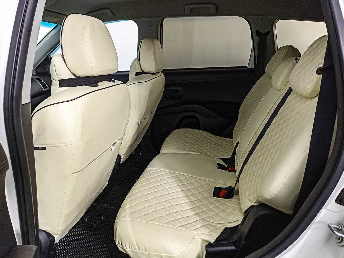 Б/У Митсубиши Оутлэндер 2012 года. Фото: #11