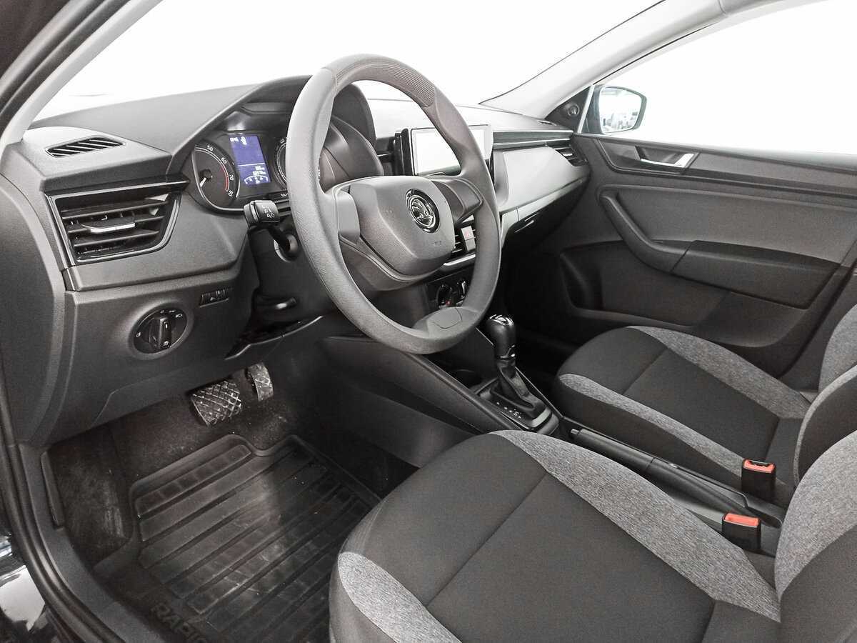 Б/У Шкода Рапид 2021 года. Фото: #13