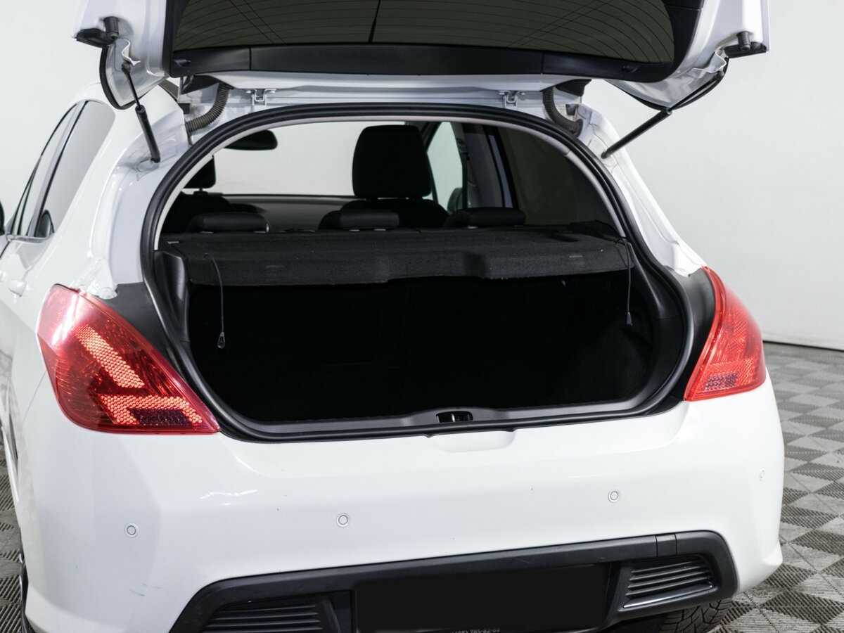 Б/У Пежо 308 2012 года. Фото: #6