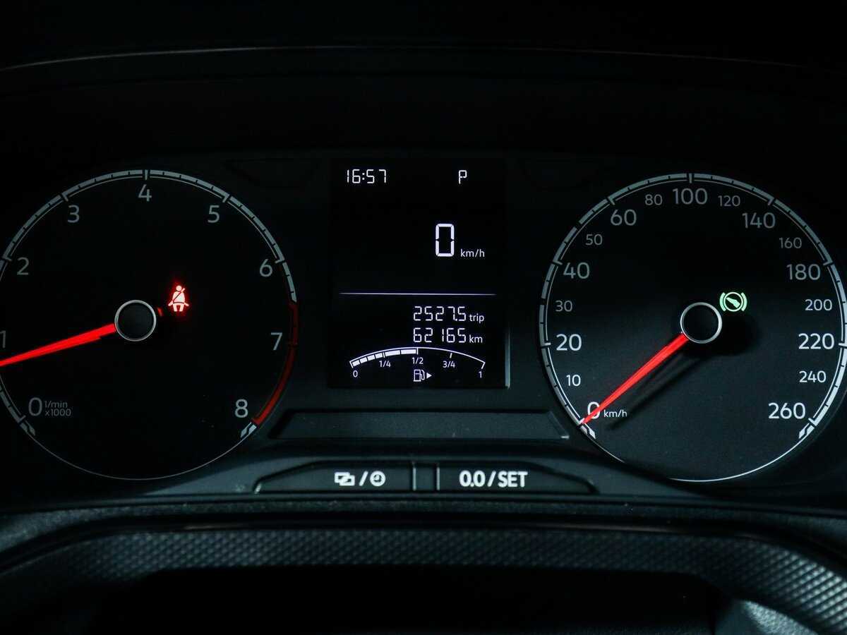 Б/У Фольксваген Поло 2021 года. Фото: #10