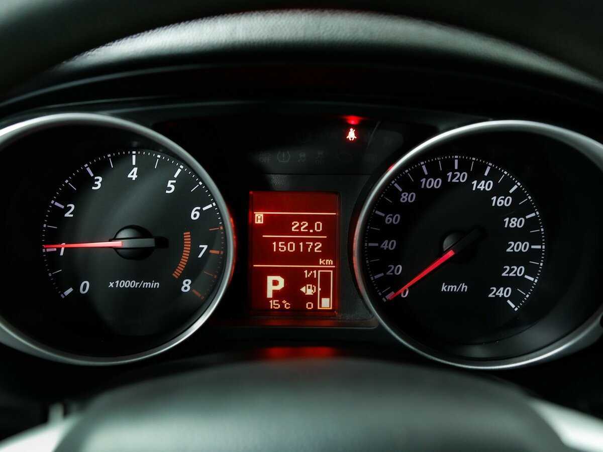 Б/У Митсубиши АС-Икс 2014 года. Фото: #9