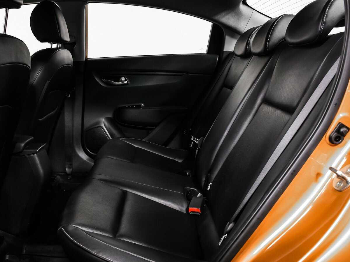 Б/У Киа Рио 2018 года. Фото: #12