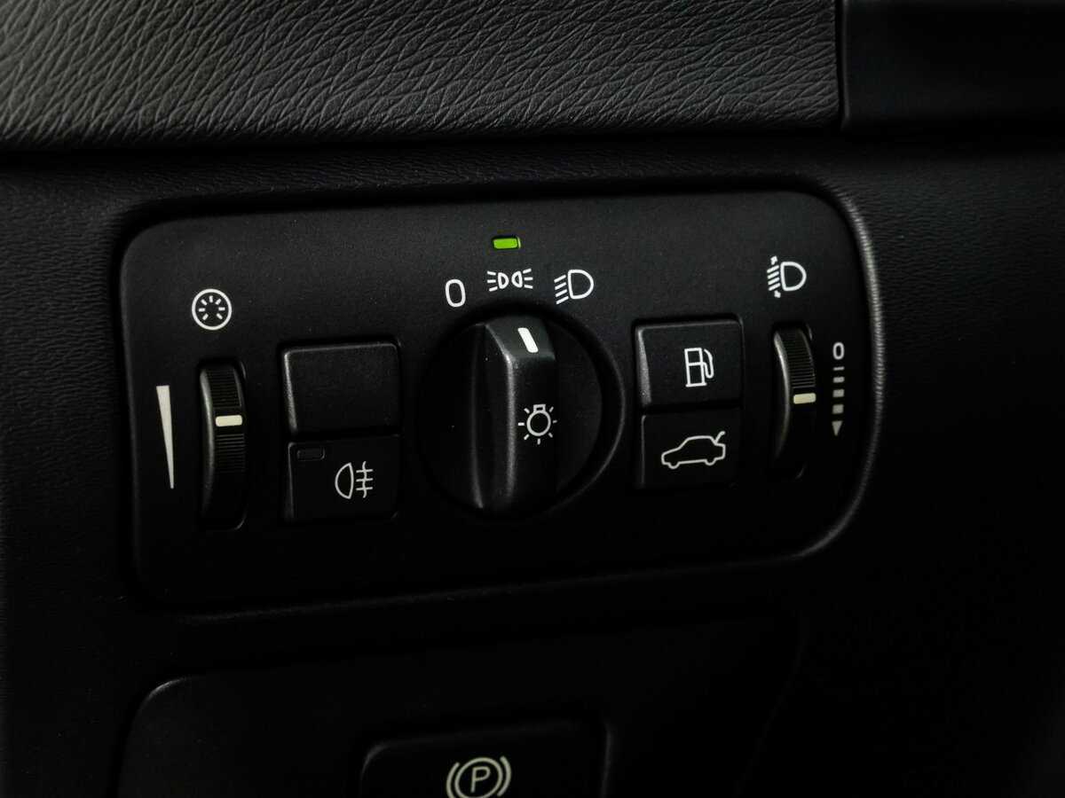 Б/У Вольво С60 2012 года. Фото: #15