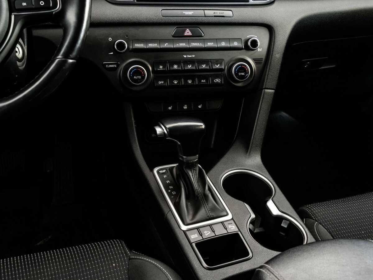 Б/У Киа Спортейдж 2016 года. Фото: #8