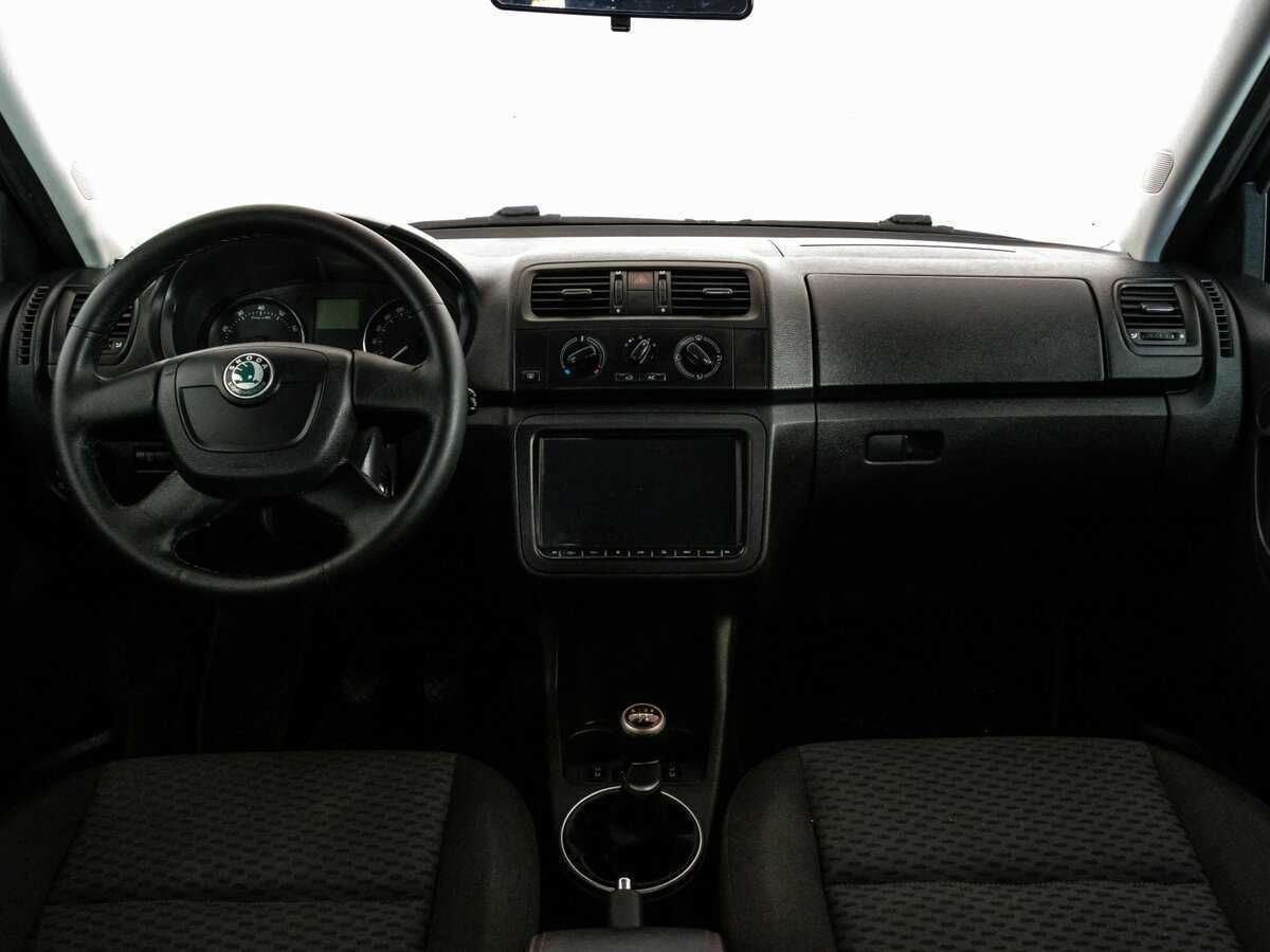 Б/У Шкода Фабия 2012 года. Фото: #9