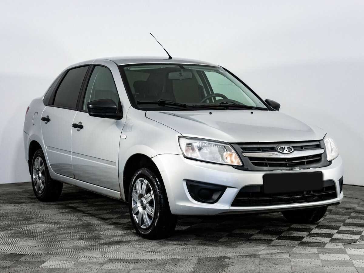 Б/У Лада (ВАЗ) Гранта 2017 года. Фото: #2