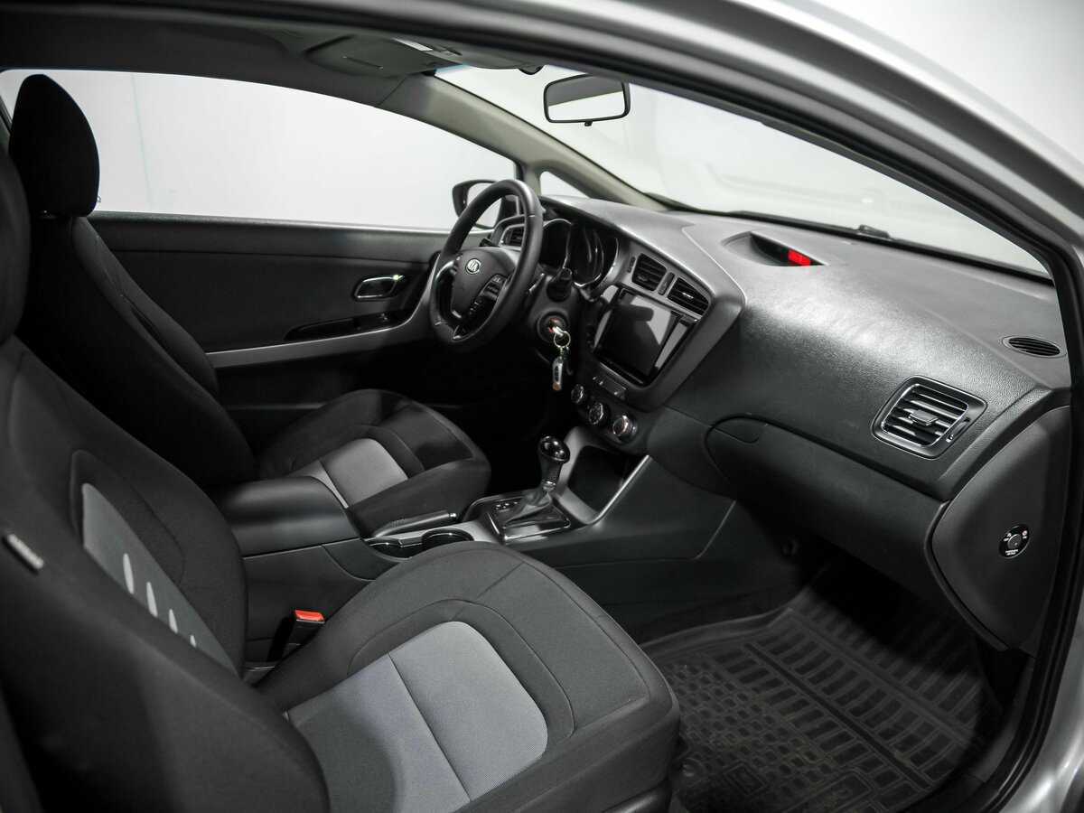 Б/У Киа Сид 2013 года. Фото: #13