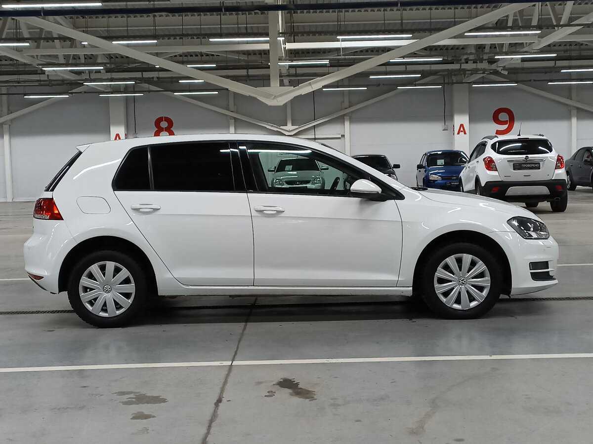 Б/У Фольксваген Гольф 2013 года. Фото: #3
