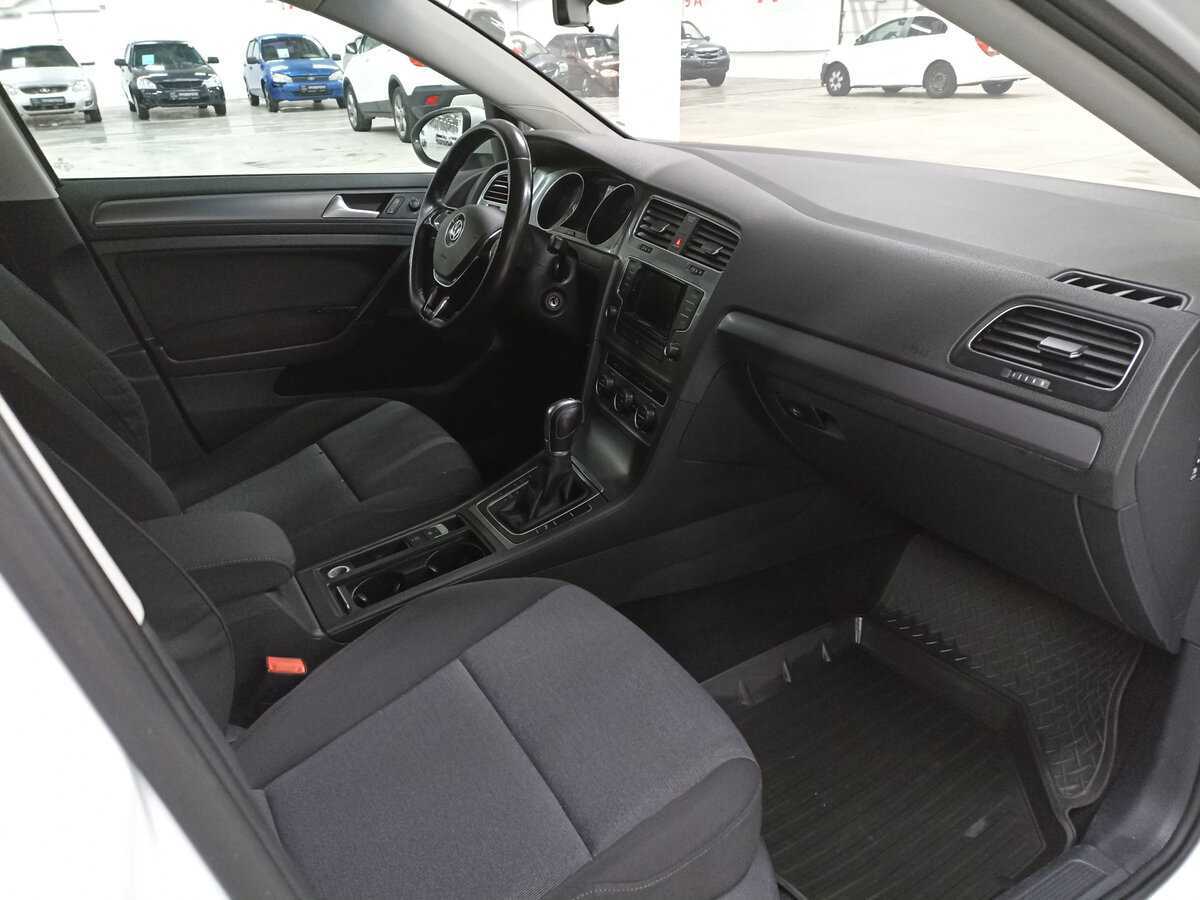 Б/У Фольксваген Гольф 2013 года. Фото: #10