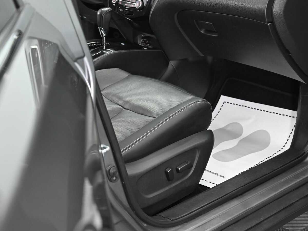 Б/У Ниссан Икс-Трейл 2016 года. Фото: #10