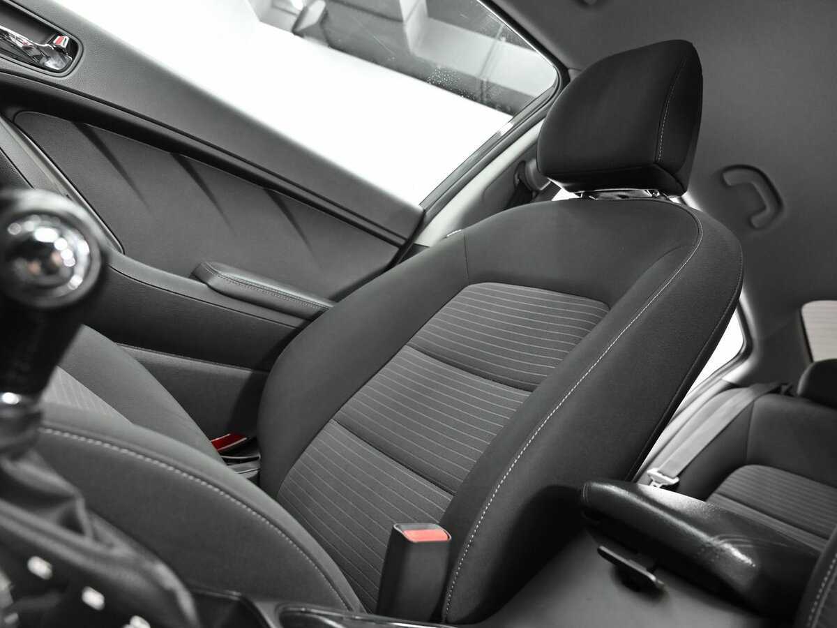 Б/У Киа Церато 2018 года. Фото: #12