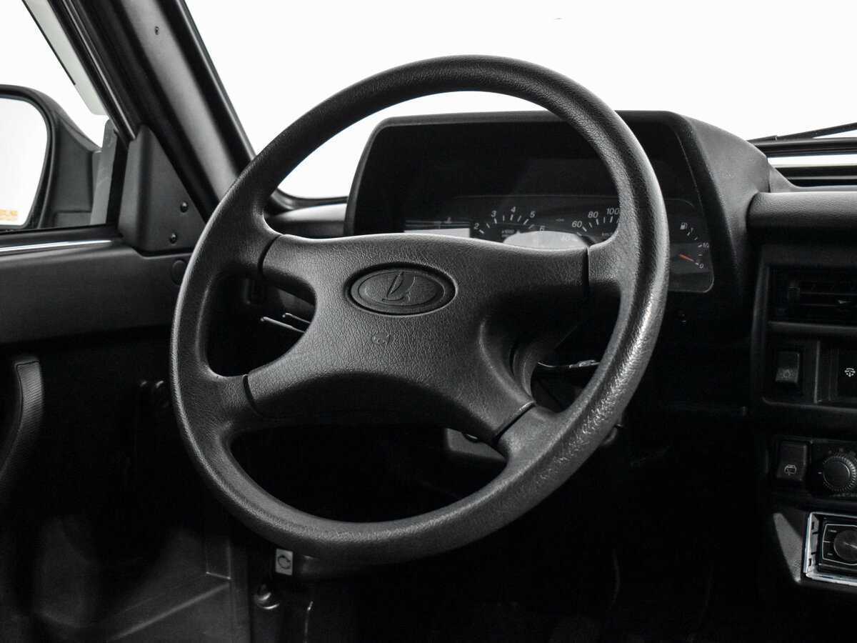 Б/У Лада (ВАЗ) 2131 (4х4) 2015 года. Фото: #12