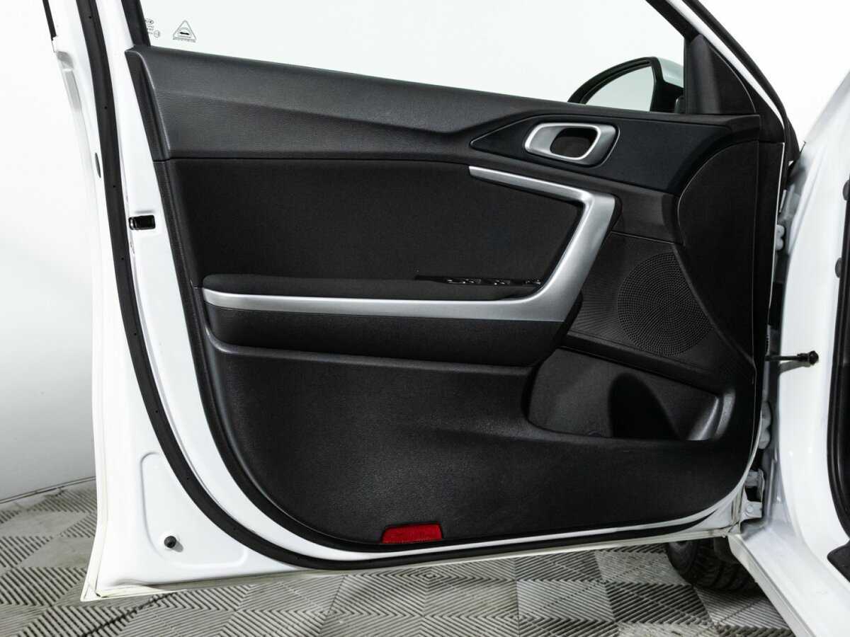 Б/У Киа Сид 2020 года. Фото: #26