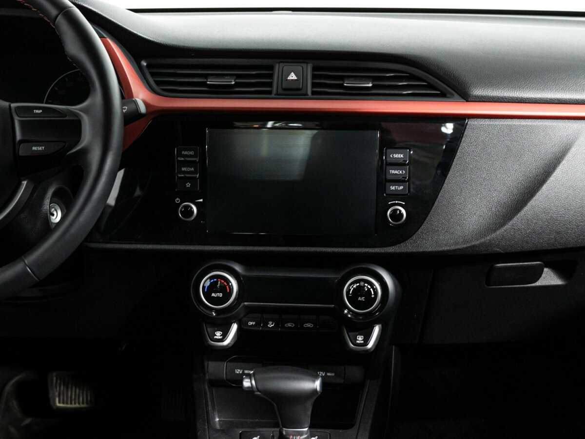 Б/У Киа Рио 2021 года. Фото: #13