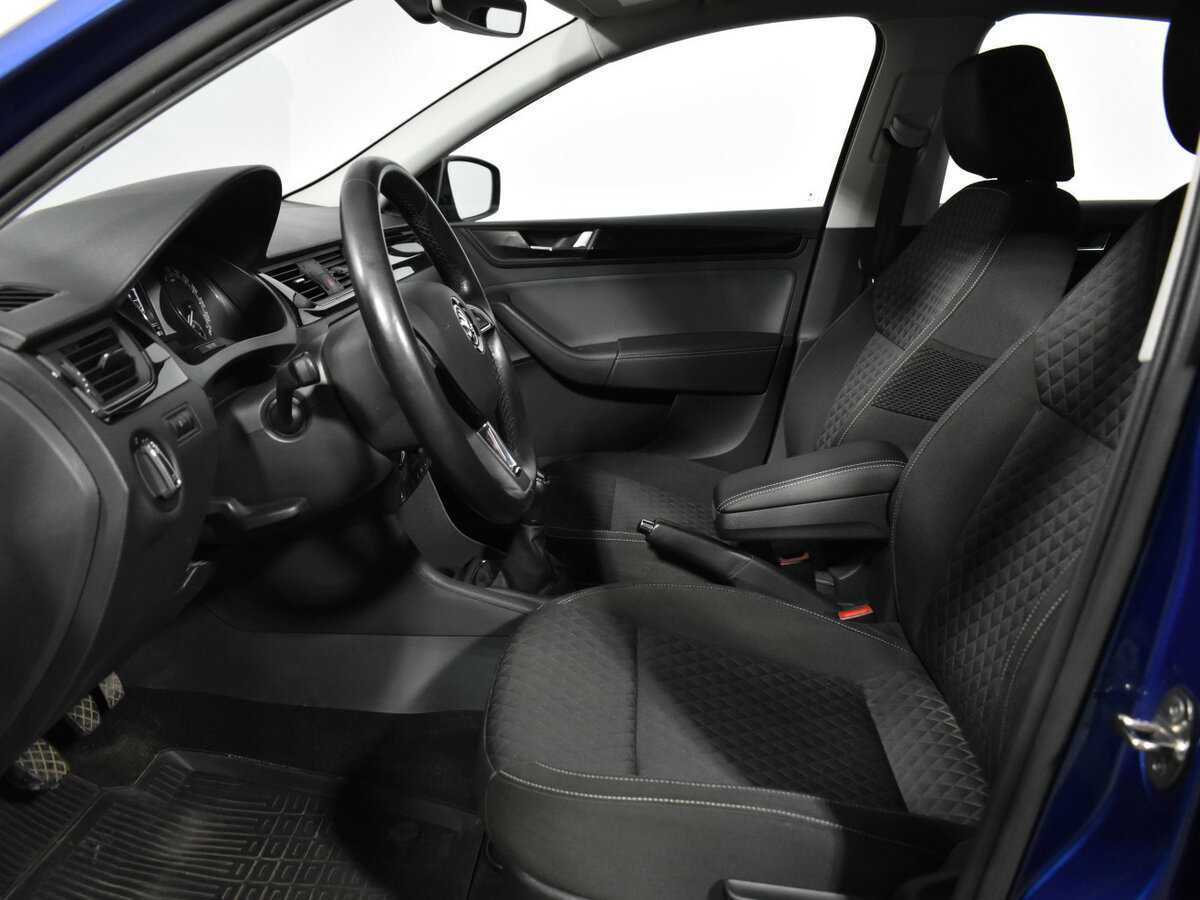 Б/У Шкода Рапид 2018 года. Фото: #16