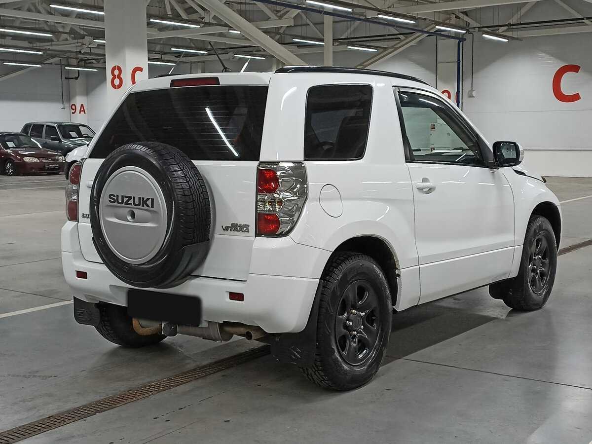 Б/У Сузуки Гранд Витара 2013 года. Фото: #4