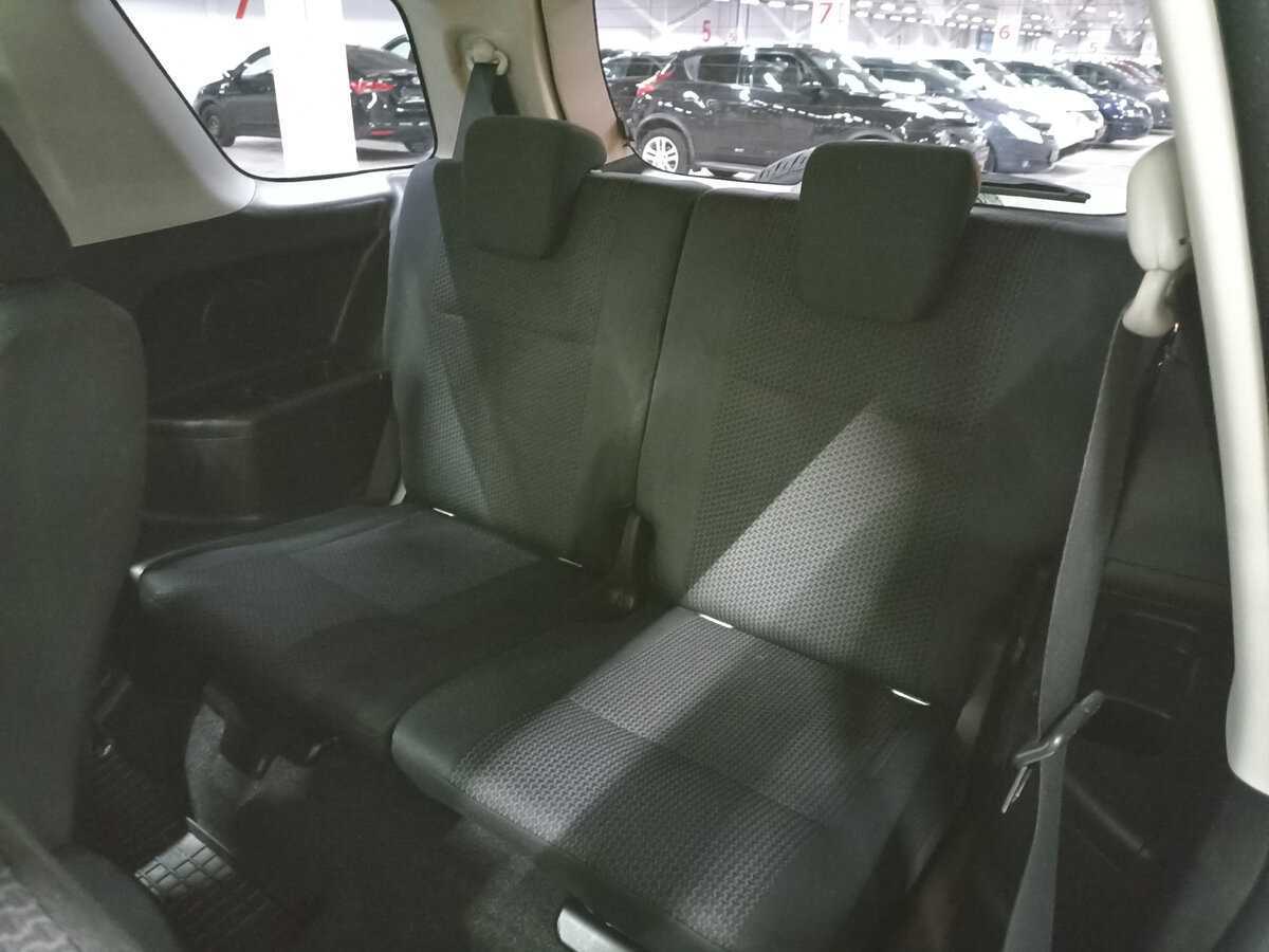 Б/У Сузуки Гранд Витара 2013 года. Фото: #11