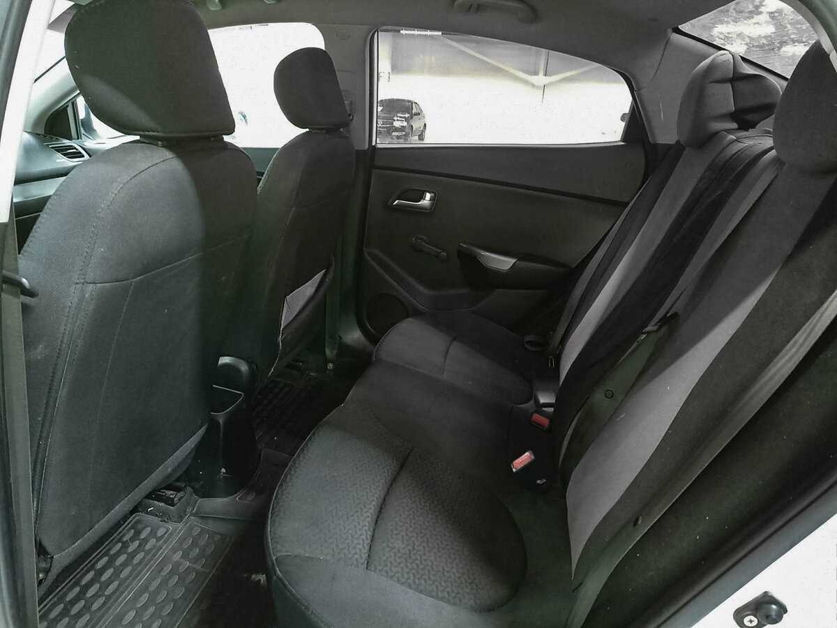 Б/У Киа Рио 2014 года. Фото: #11