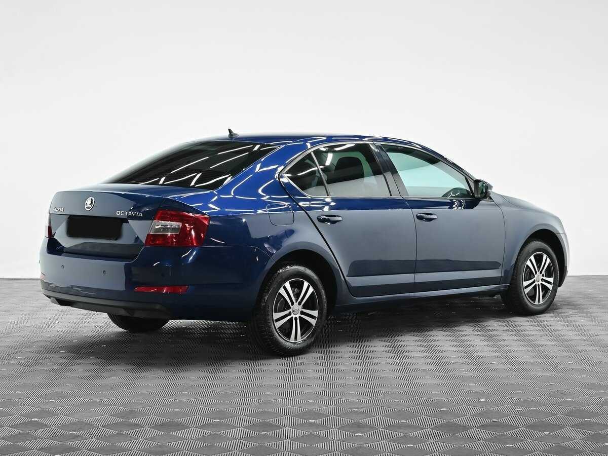 Б/У Шкода Октавия 2017 года. Фото: #3
