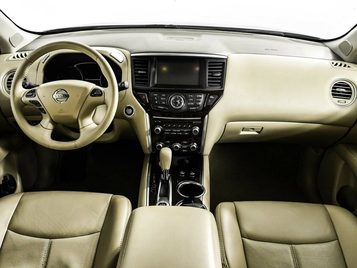 Б/У Ниссан Патфайндер 2014 года. Фото: #10