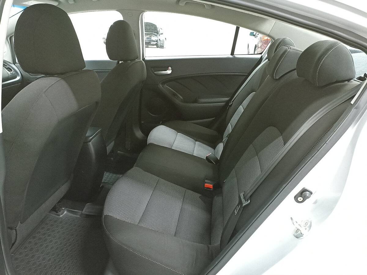 Б/У Киа Церато 2018 года. Фото: #11