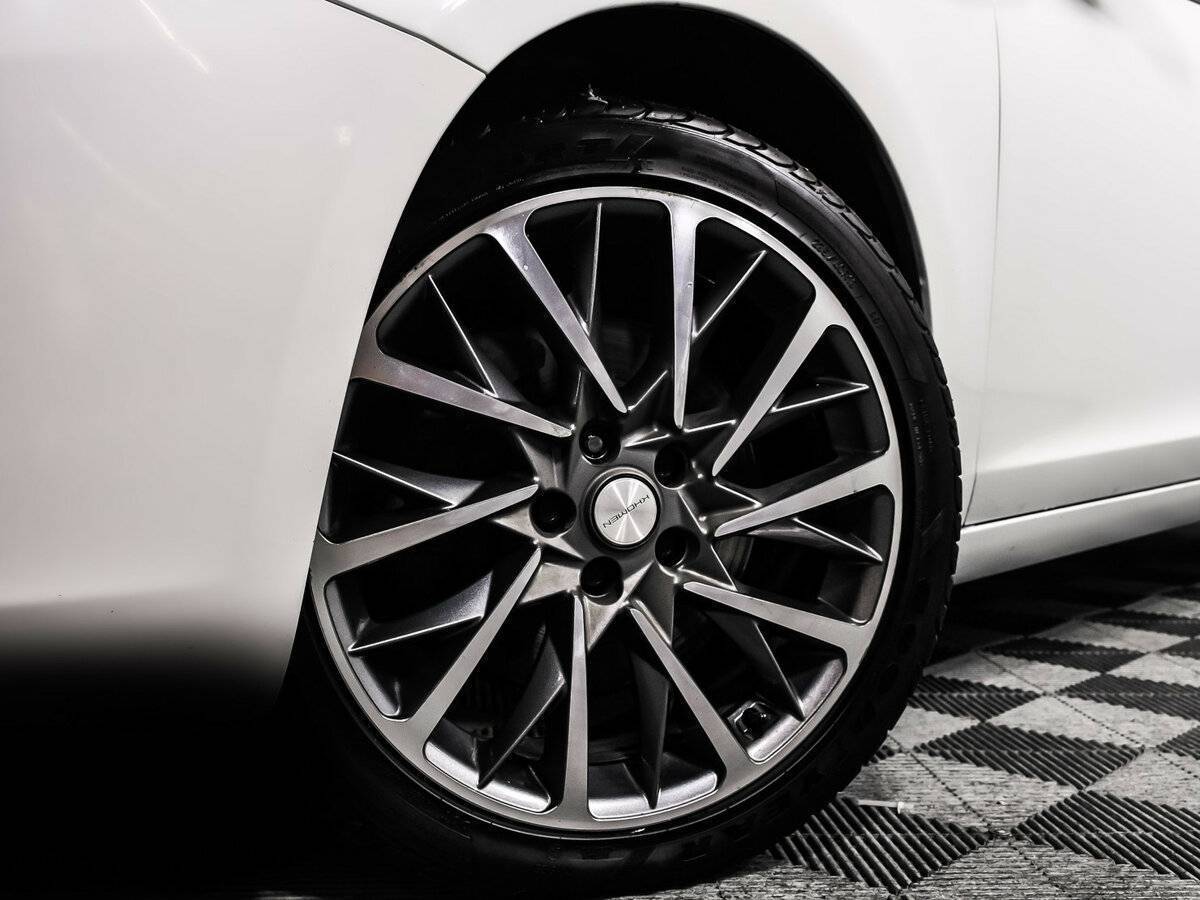 Б/У Вольво С60 2012 года. Фото: #13