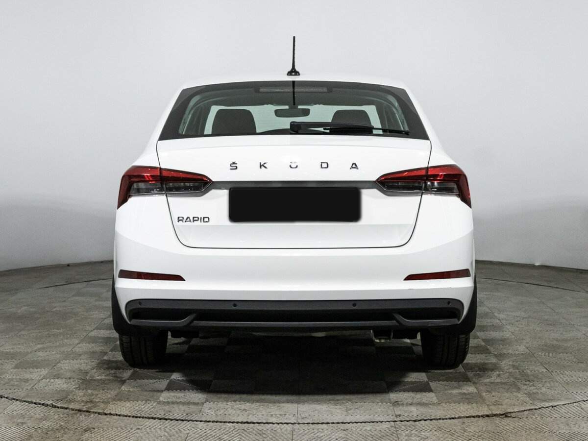 Б/У Шкода Рапид 2022 года. Фото: #5