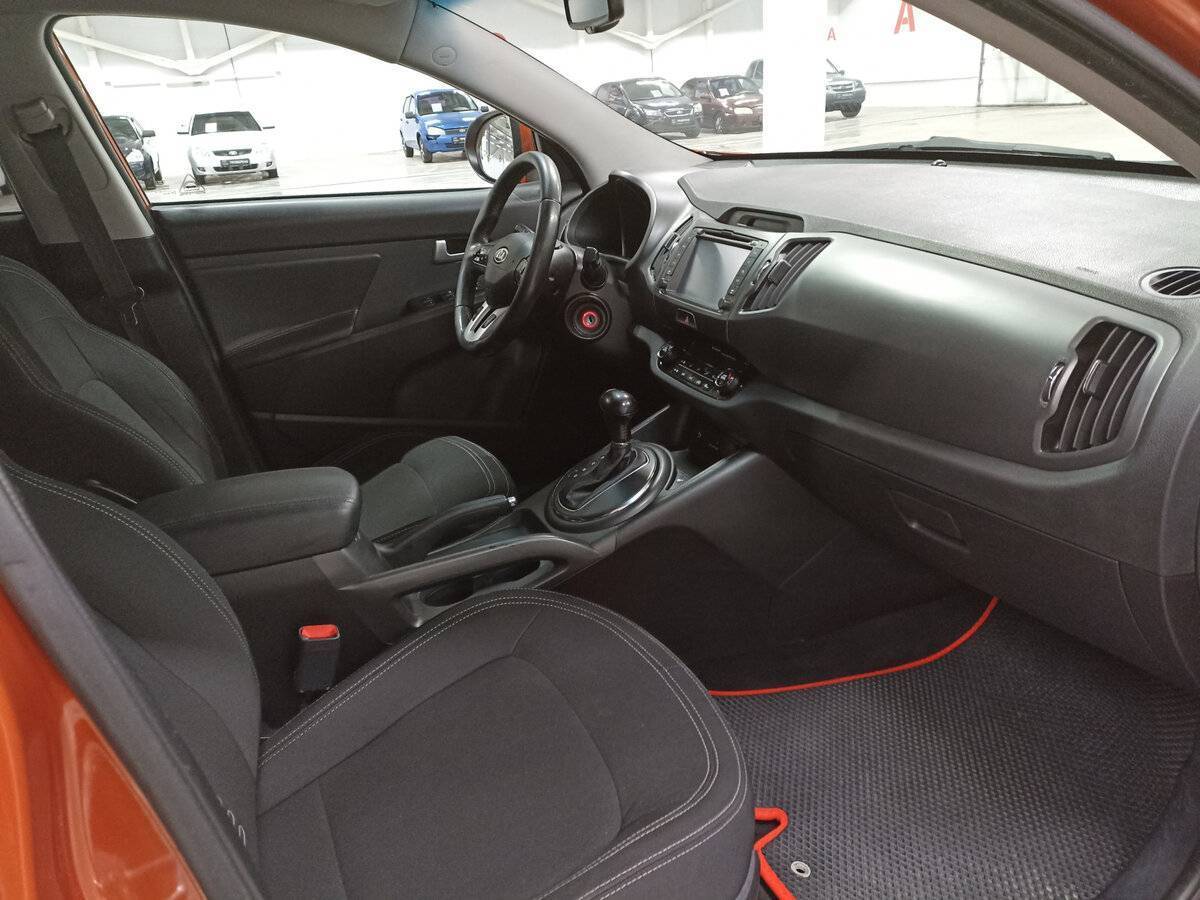 Б/У Киа Спортейдж 2012 года. Фото: #10