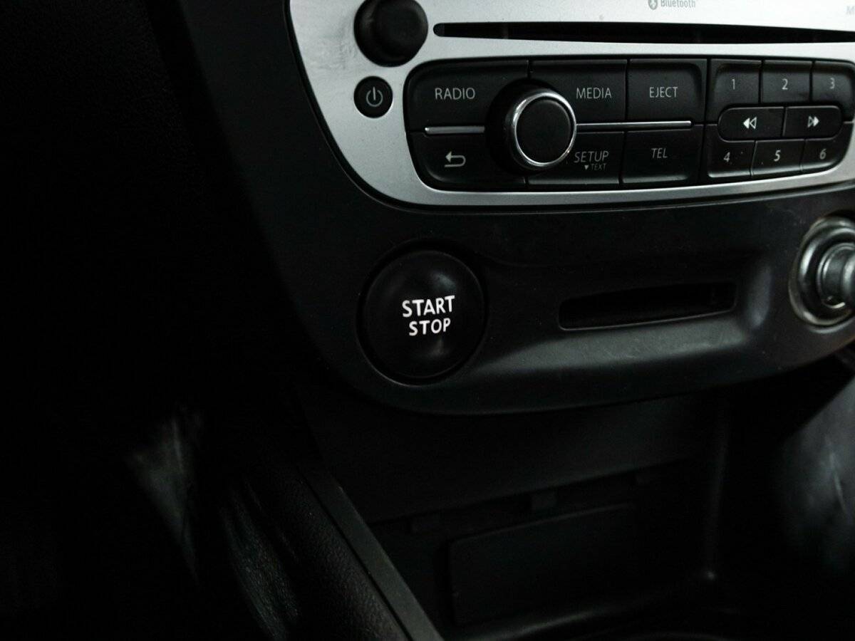 Б/У Рено Меган 2013 года. Фото: #16