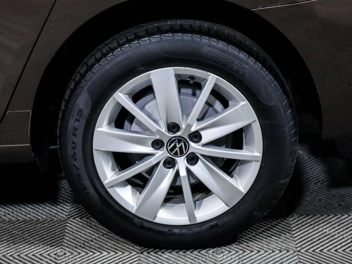 Б/У Фольксваген Поло 2021 года. Фото: #11