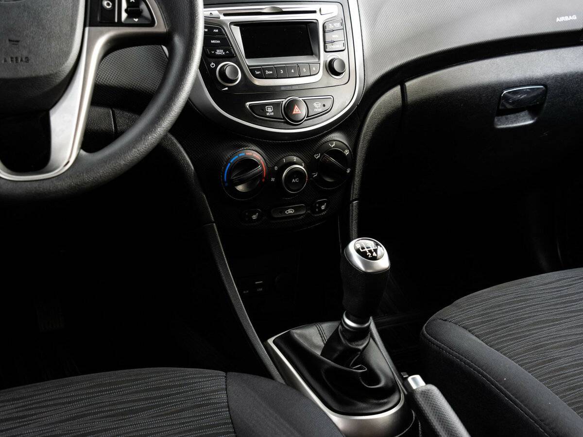 Б/У Хендай Солярис 2016 года. Фото: #9