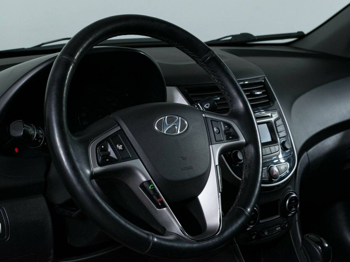 Б/У Хендай Солярис 2014 года. Фото: #11