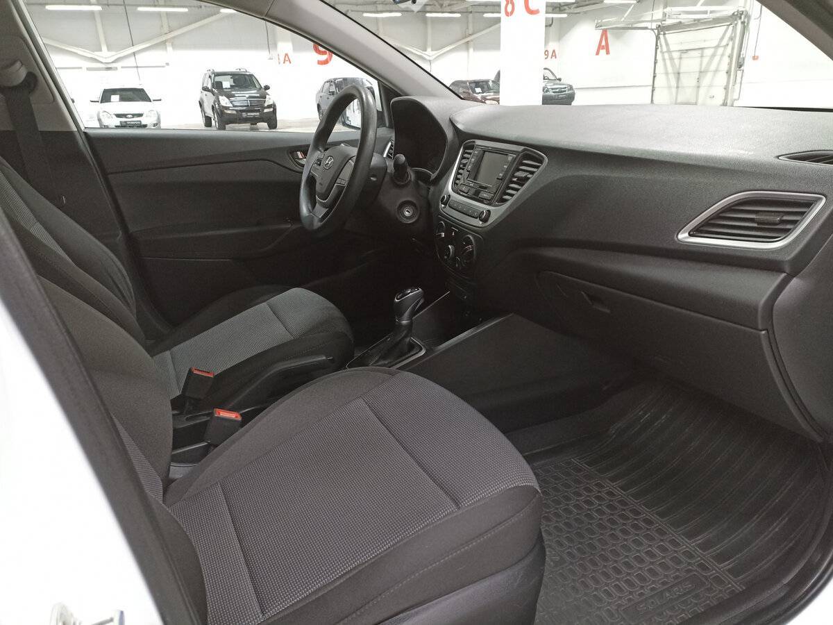 Б/У Хендай Солярис 2017 года. Фото: #10