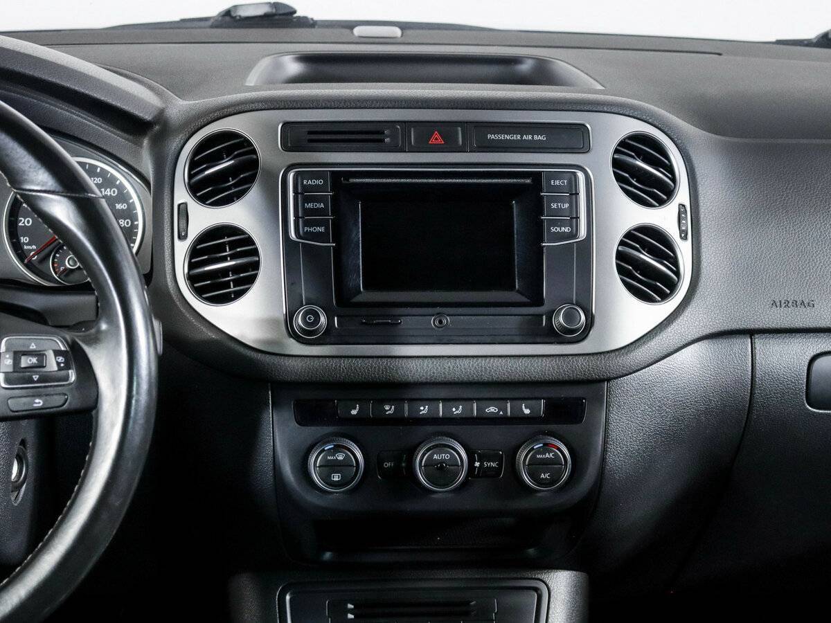 Б/У Фольксваген Тигуан 2016 года. Фото: #9