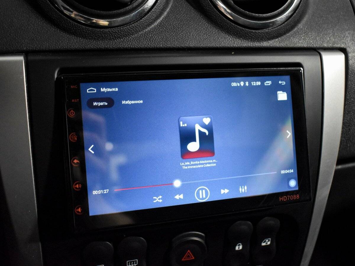 Б/У Ниссан Альмера 2013 года. Фото: #17