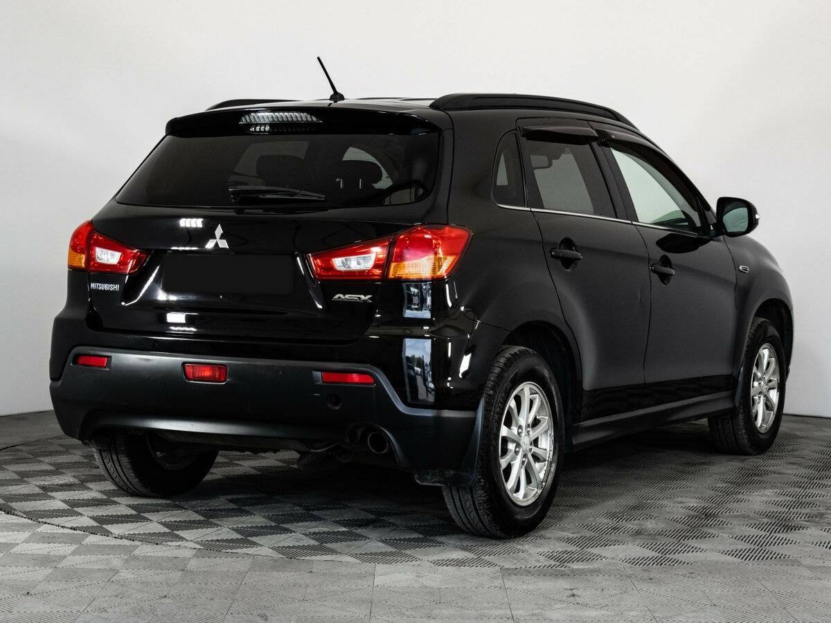 Б/У Митсубиши АС-Икс 2012 года. Фото: #3