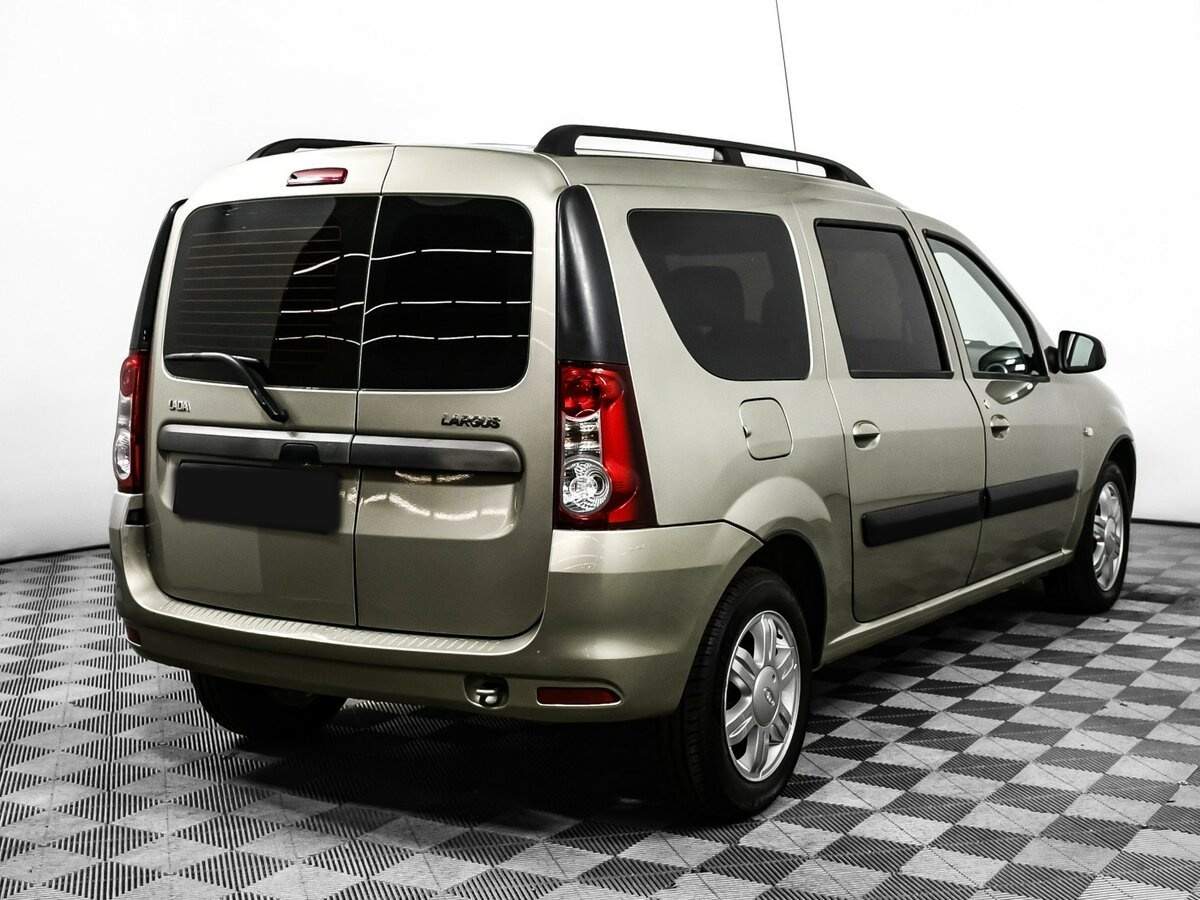 Б/У Лада (ВАЗ) Ларгус 2014 года. Фото: #4