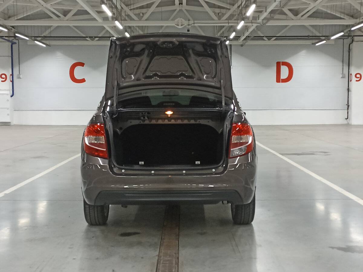 Б/У Лада (ВАЗ) Гранта 2022 года. Фото: #9