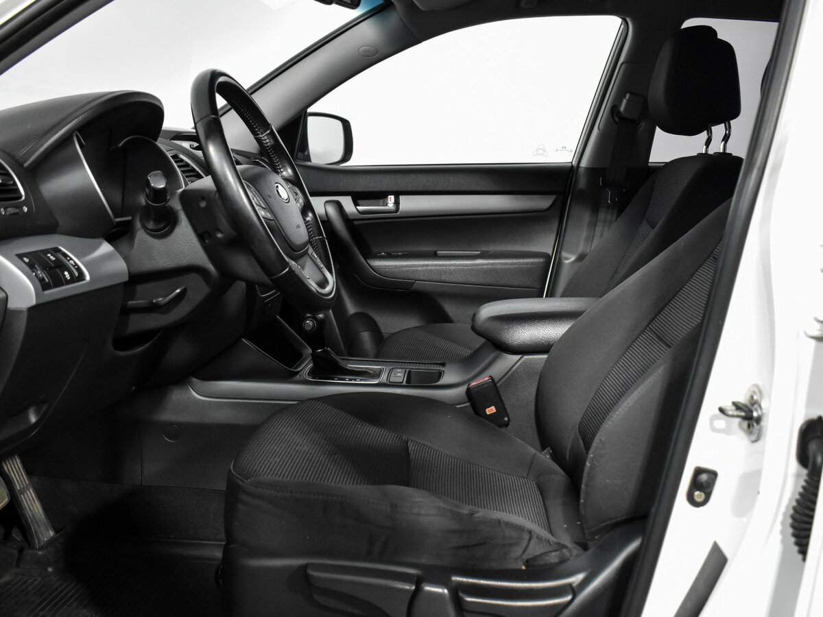 Б/У Киа Соренто 2012 года. Фото: #7