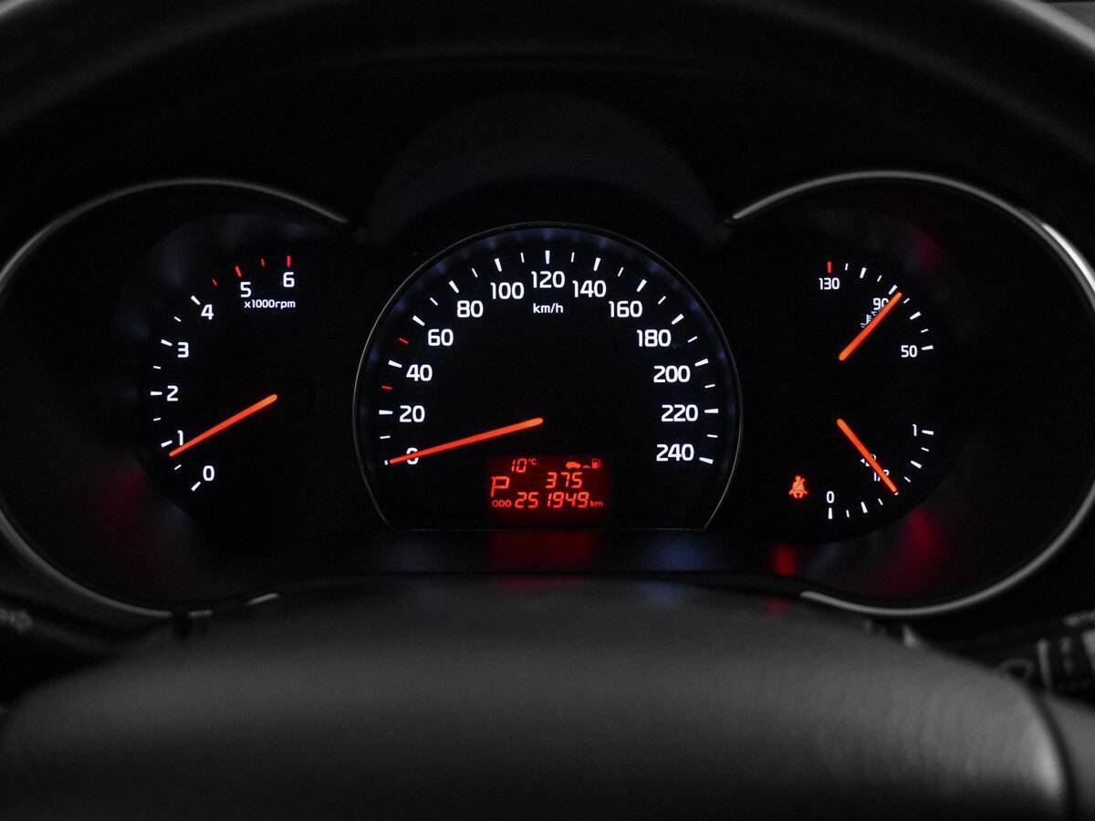 Б/У Киа Соренто 2012 года. Фото: #14