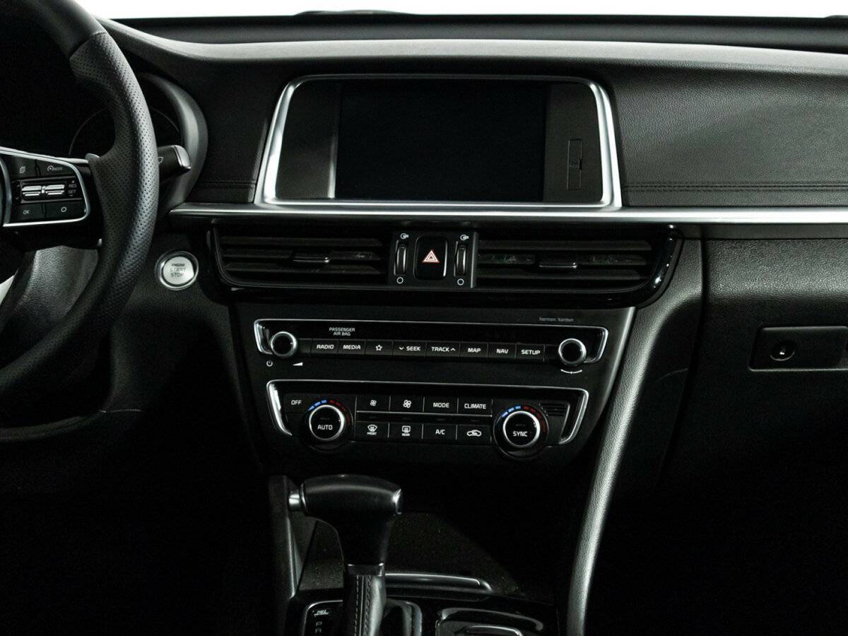 Б/У Киа Оптима 2019 года. Фото: #13