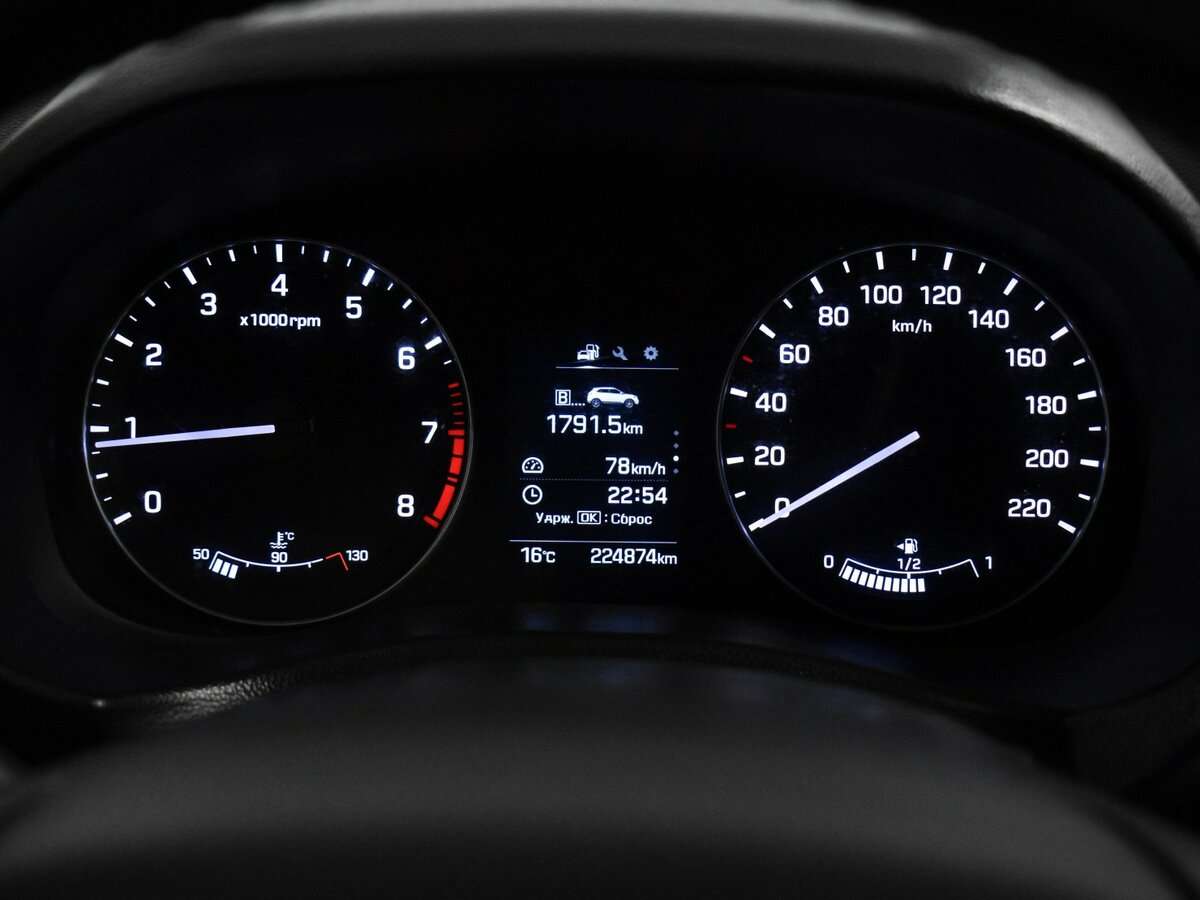 Б/У Хендай Крета 2017 года. Фото: #18