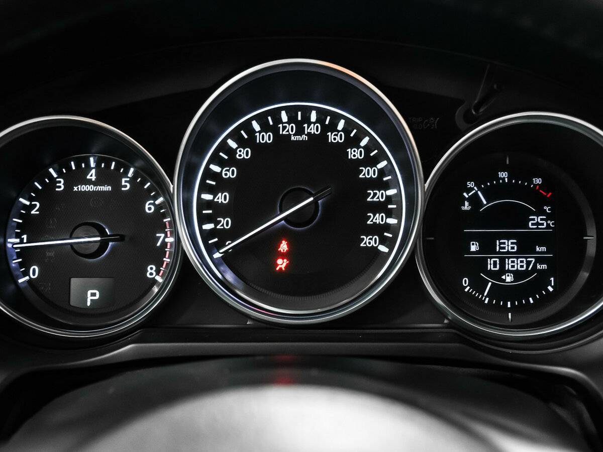 Б/У Мазда 6 2018 года. Фото: #9