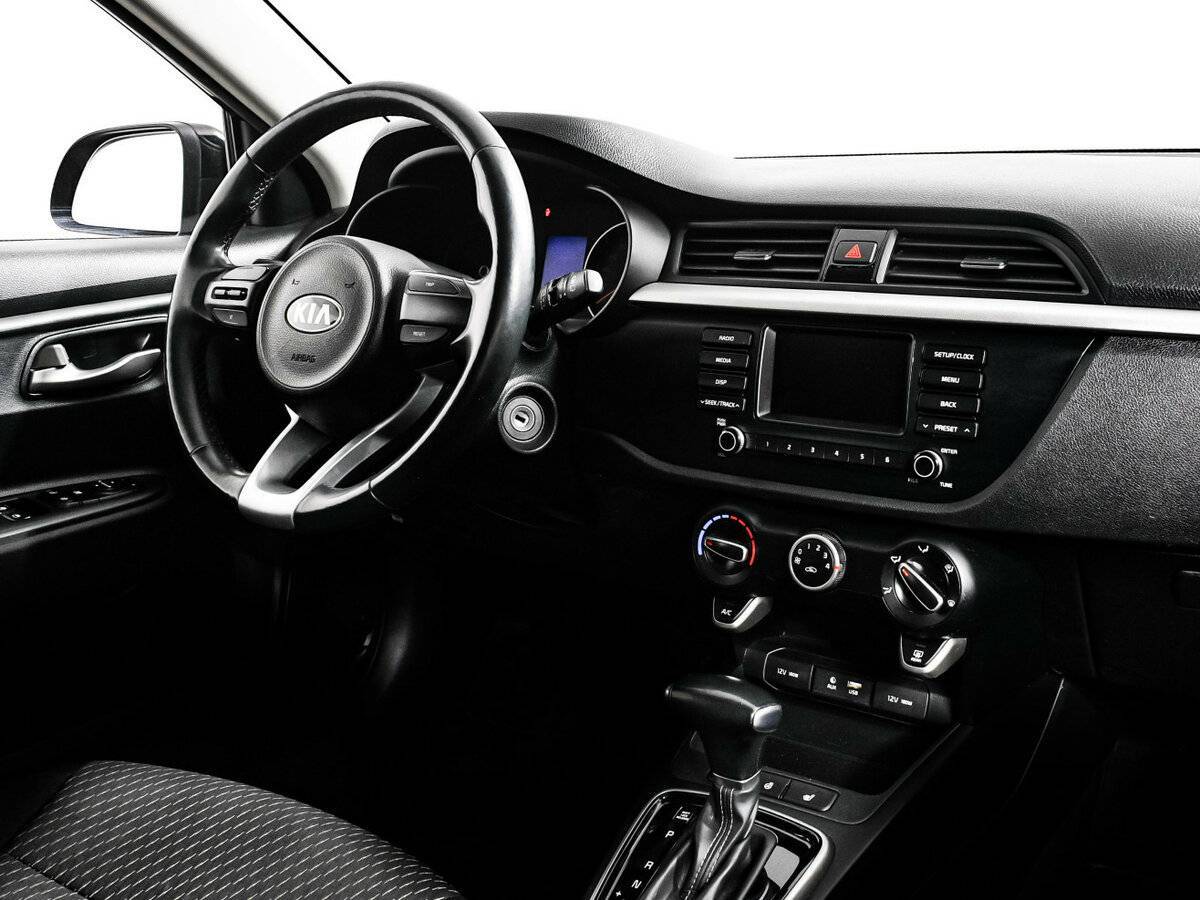 Б/У Киа Рио 2018 года. Фото: #8