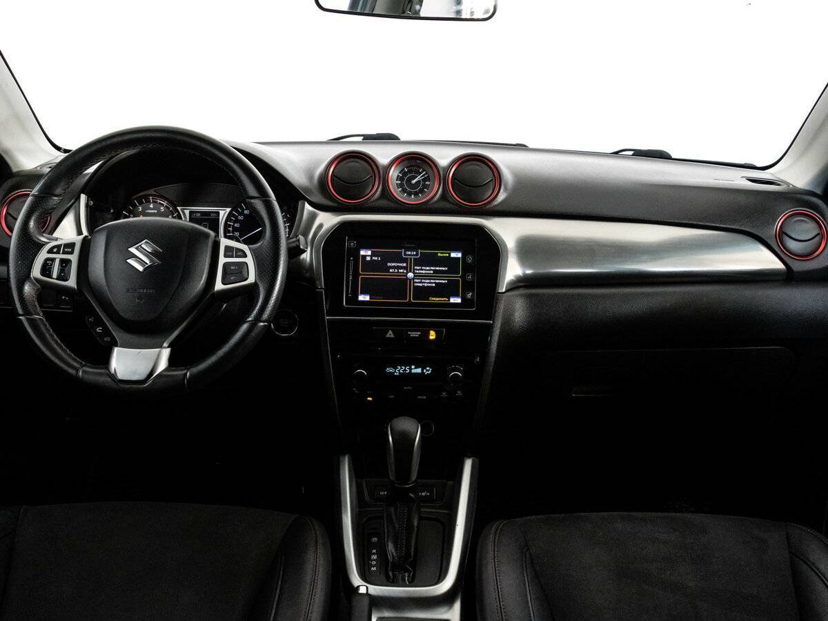 Б/У Сузуки Витара 2016 года. Фото: #7