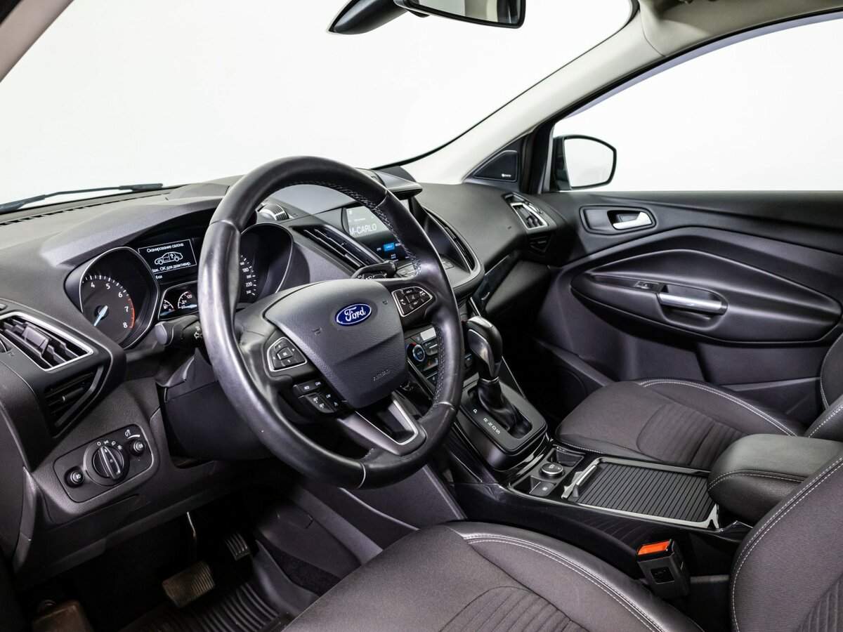 Б/У Форд Куга 2018 года. Фото: #10