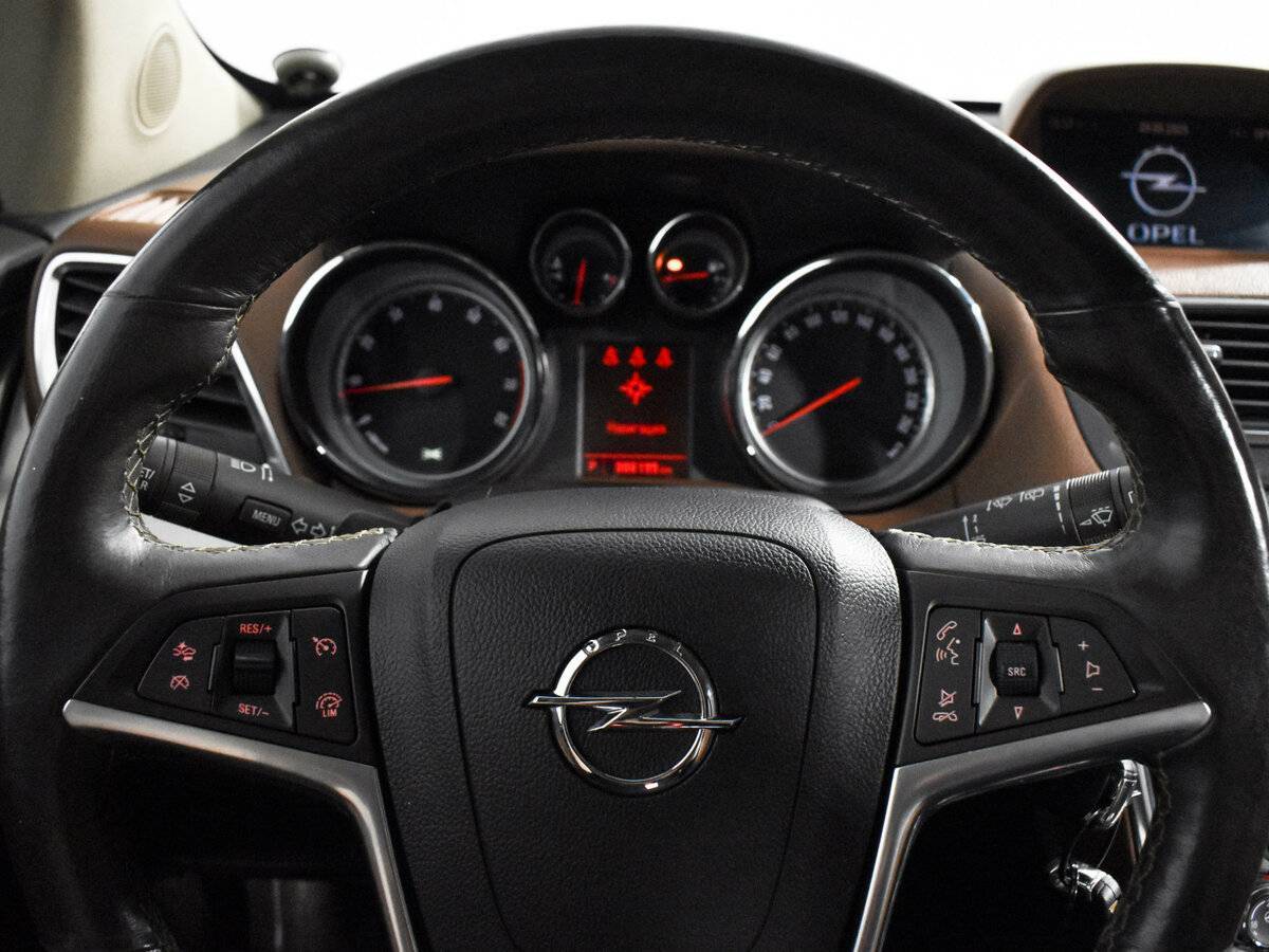 Б/У Опель Мокка 2013 года. Фото: #14