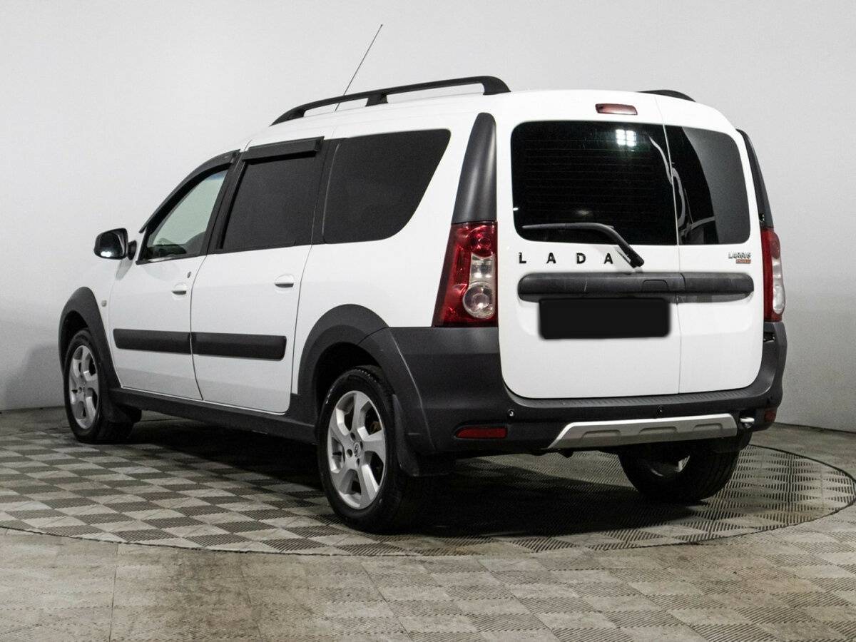 Б/У Лада (ВАЗ) Ларгус 2020 года. Фото: #6